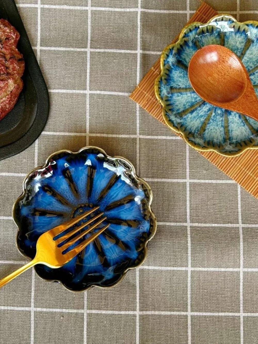 Ceramic Spoon Rest for Stove Top, Flower Cute Spoon Rest for Kitchen Counter, Co